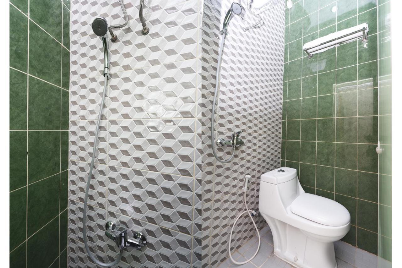Super Oyo 1620 Sion Family Residence Grobogan Экстерьер фото