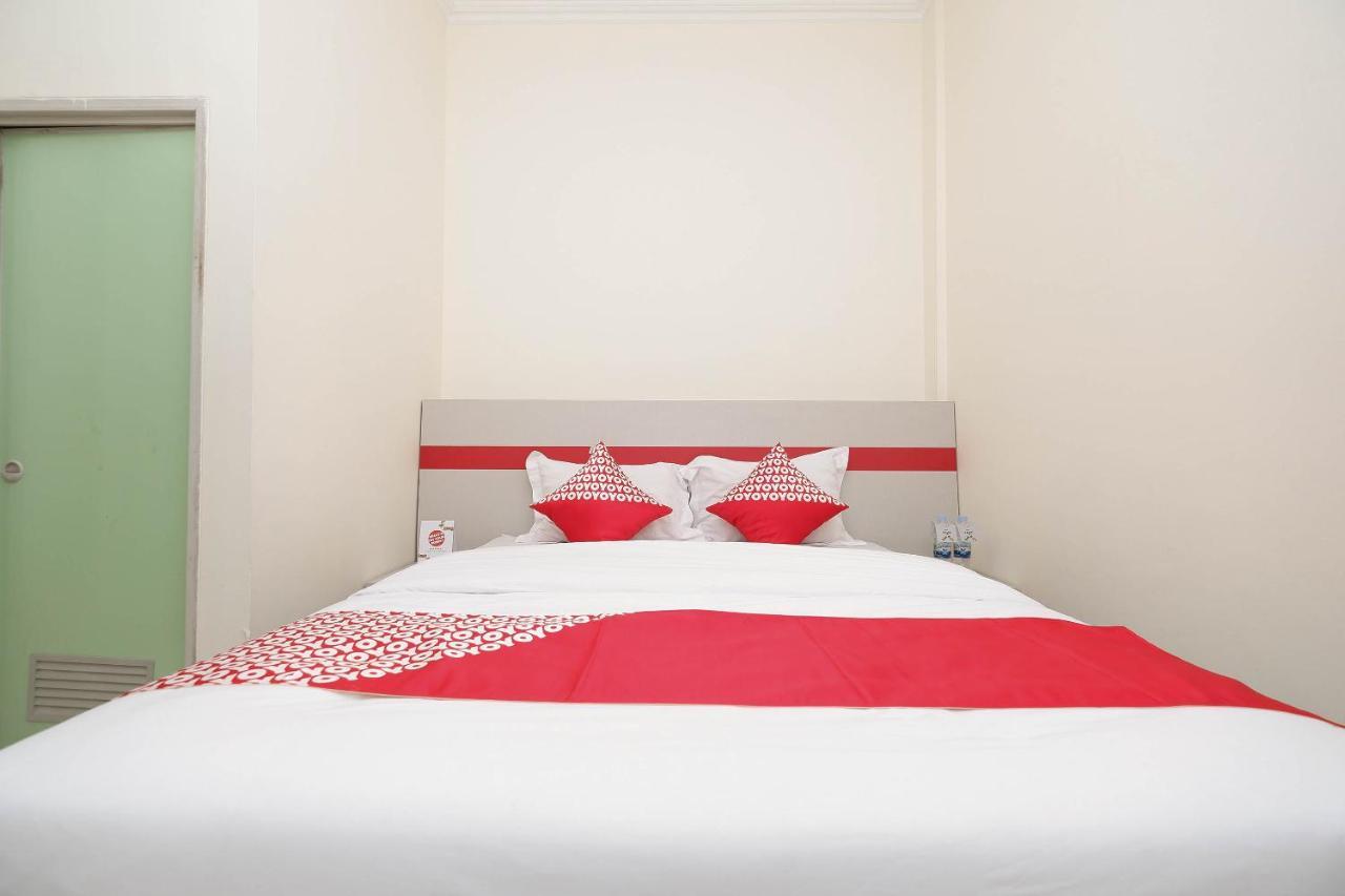 Super Oyo 1620 Sion Family Residence Grobogan Экстерьер фото